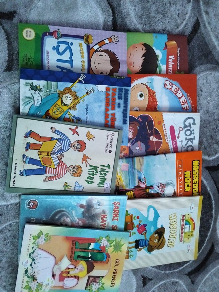 Çocuklar için çeşitli hikaye kitapları seti - Görsel 3
