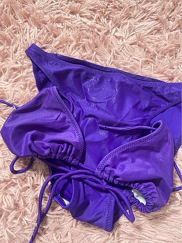 Mor parlak simli bikini takımı