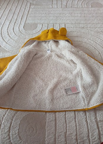 Kapüşonlu Sarı Örgü unisex Çocuk Montu - Görsel 3