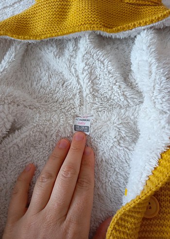 Kapüşonlu Sarı Örgü unisex Çocuk Montu - Görsel 2