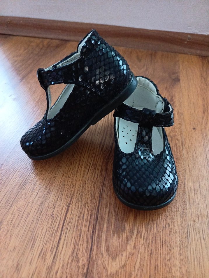 Kız Çocuk Siyah Yılan Derisi Desenli Babet - Görsel 2