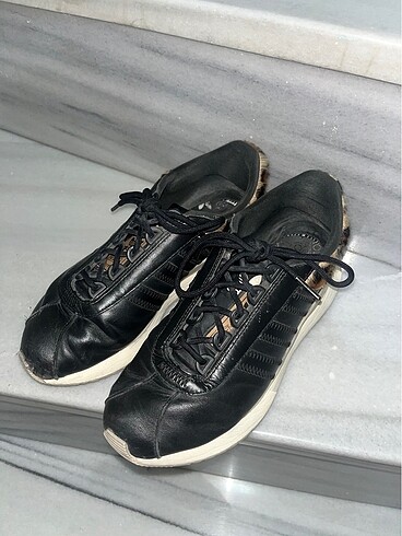 Adidas Adidas