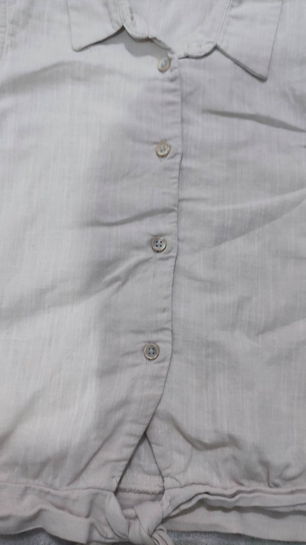 Düğmeli Kolsuz Bej Keten Gömlek - Görsel 2