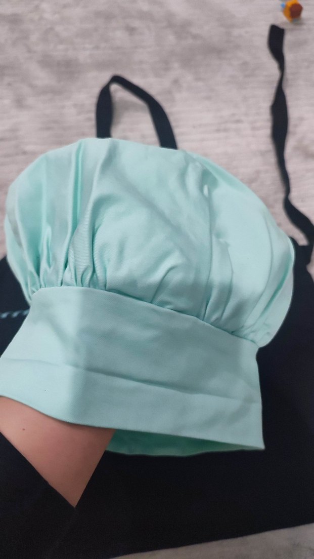 Siyah Baskılı Mutfak Önlüğü ve Şef Şapkası - Görsel 4