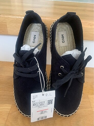 32 Beden Mango 32 numara hasır detaylı süet loafer