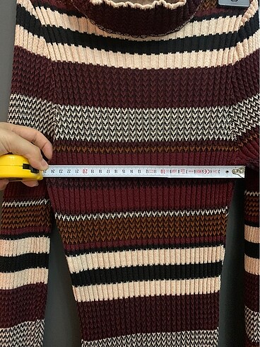 Renkli çizgili balıkçı yaka triko elbise - Görsel 7