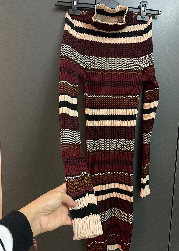 Renkli çizgili balıkçı yaka triko elbise - Görsel 2