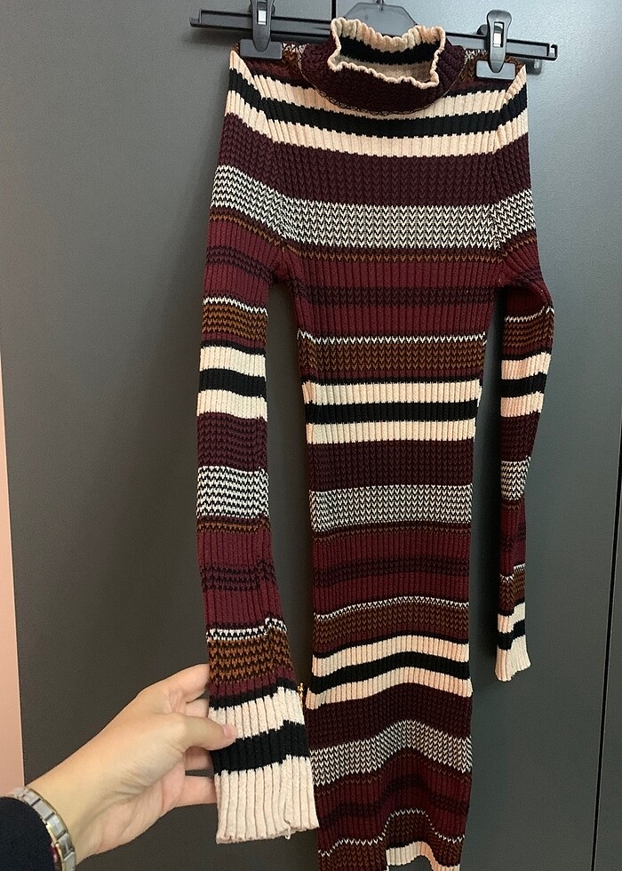 Renkli çizgili balıkçı yaka triko elbise - Görsel 3