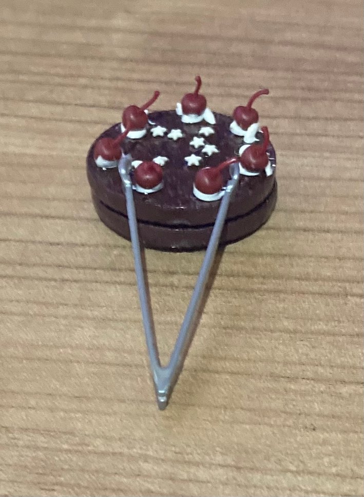 Yeni Mini Brands Masterchef Çikolata Vişneli Kek - Görsel 2