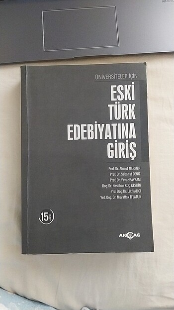 ÜNİVERSİTELER İÇİN ESKİ TÜRK EDEBİYATINA GİRİŞ