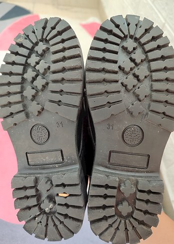 Kız Çocuk Siyah Tokalı Goth Bot - Görsel 6