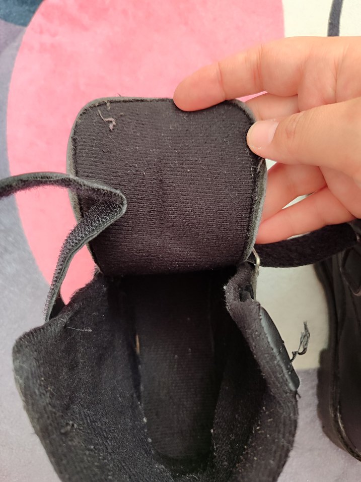 Kız Çocuk Siyah Tokalı Goth Bot - Görsel 5