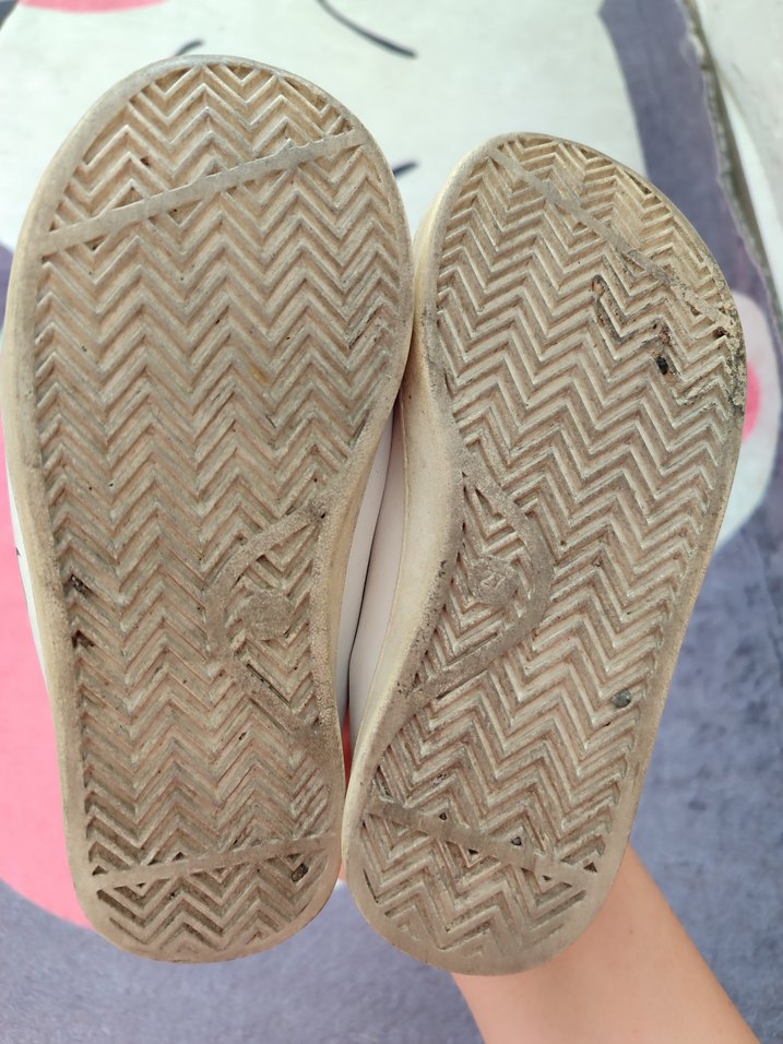 Kız Çocuk Beyaz Unicorn Nakışlı Spor Ayakkabı - Görsel 2