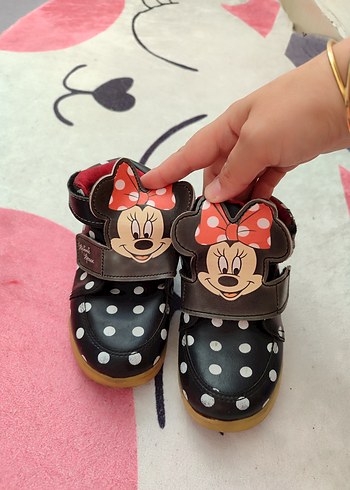 Lcw Disney Puantiye Desenli İlk Adım Kız Çocuk Ayakkabısı
