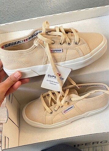 Superga ayakkabı