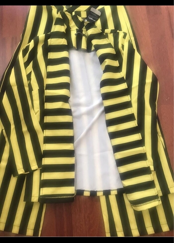 Çizgili takım - Görsel 3