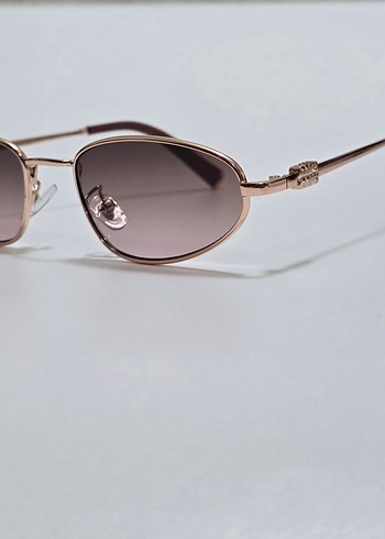 Mıu Mıu Güneş Gözlüğü. SON 2 ADET - Görsel 5