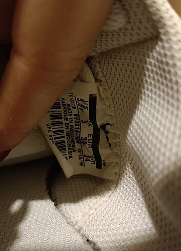 38,5 Beden Nike cortez