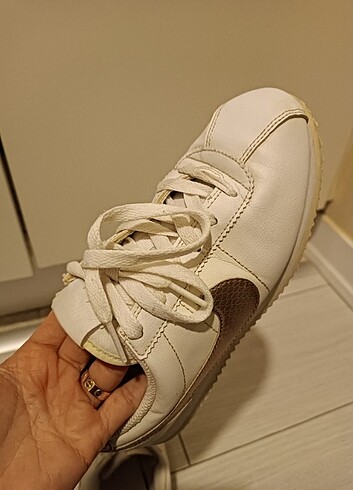 38,5 Beden beyaz Renk Nike cortez