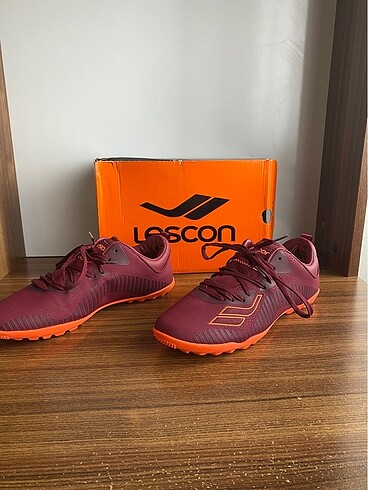 Lescon Lescon krampon halı saha