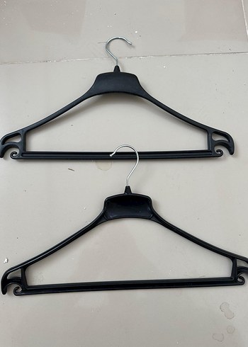 2 Adet Siyah Plastik Askı Seti