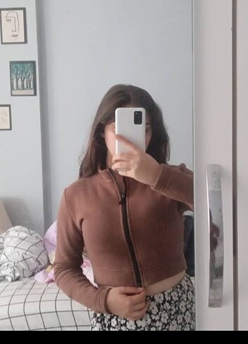 Crop hırka