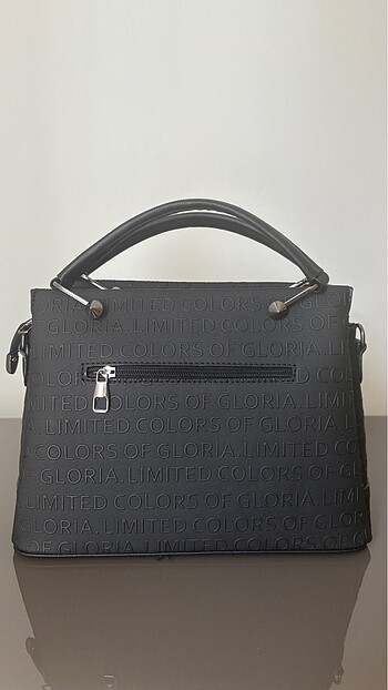 Metal detaylı kadın çantası - Görsel 2