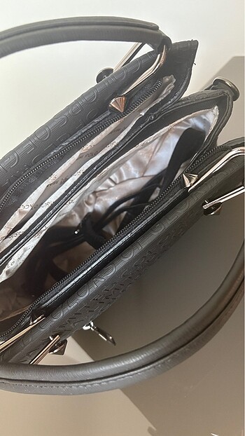 Metal detaylı kadın çantası - Görsel 3