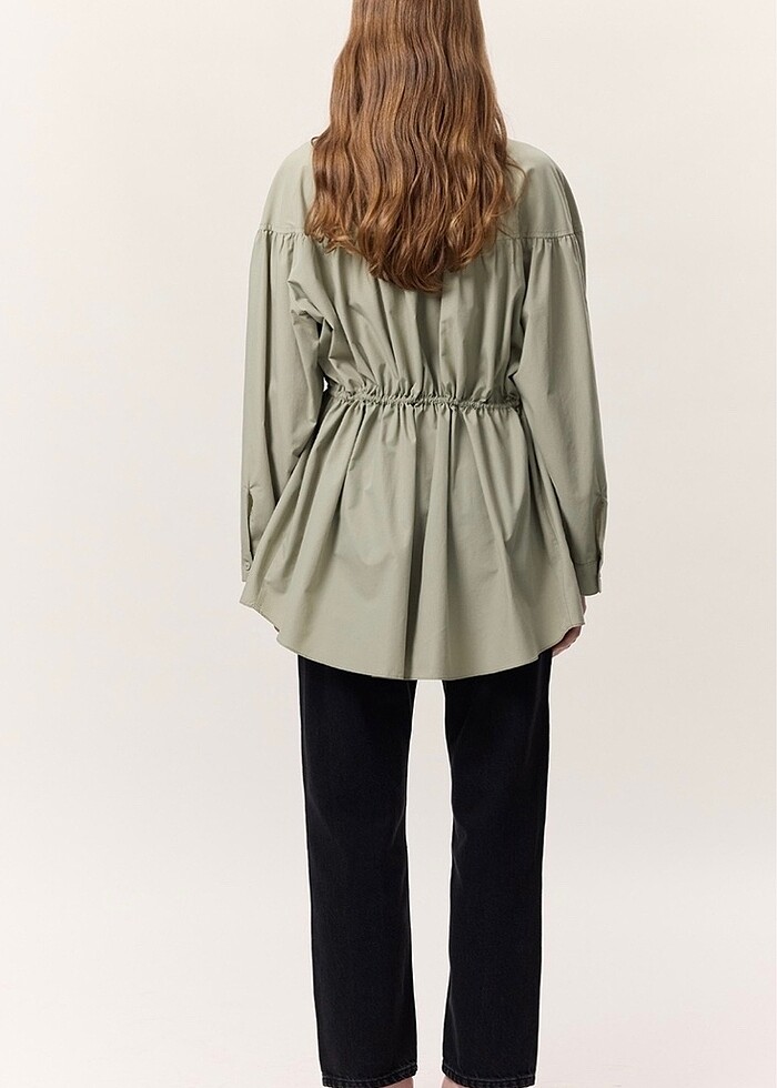 Manuka bağlama detaylı gömlek - Görsel 3