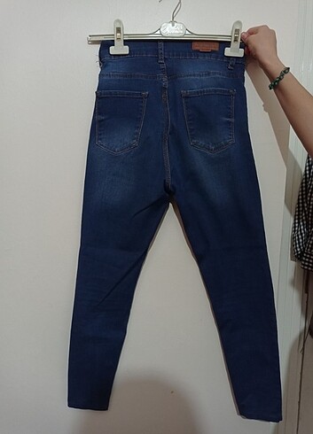 30 Beden mavi Renk Jean pantolon 