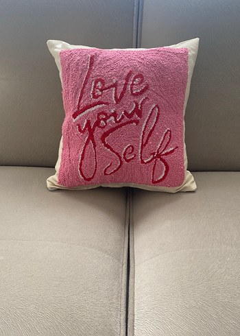 Nakışlı Pembe Bohem Yastık Kılıfı