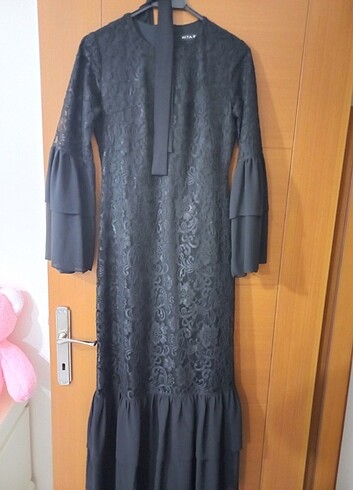 36 siyah elbise