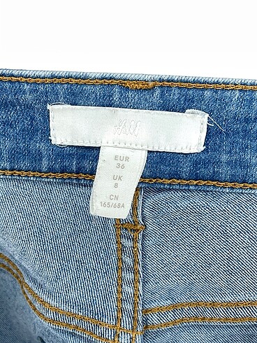 36 Beden mavi Renk H&M Mini Şort %70 İndirimli.