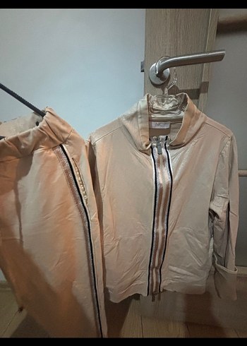 Bej Mini Kadın Eşofman Takımı Fermuarlı - Görsel 3