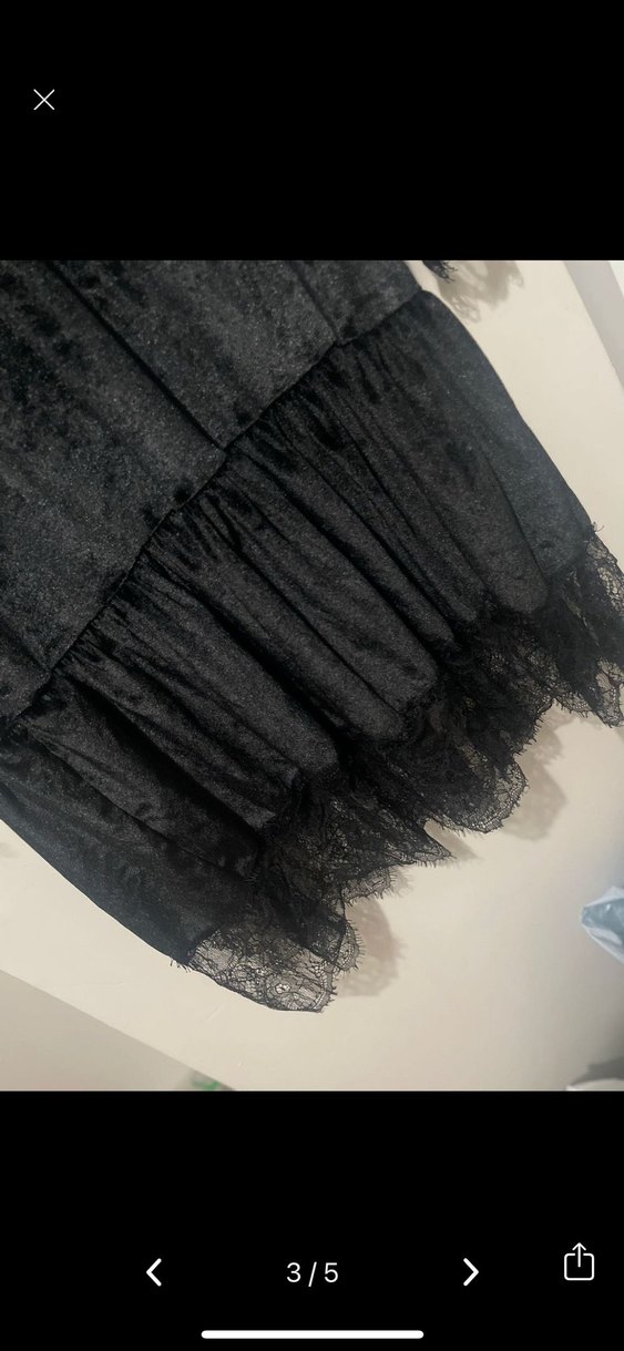 Siyah Uzun Kollu Gotik Kadın Elbise - Görsel 2