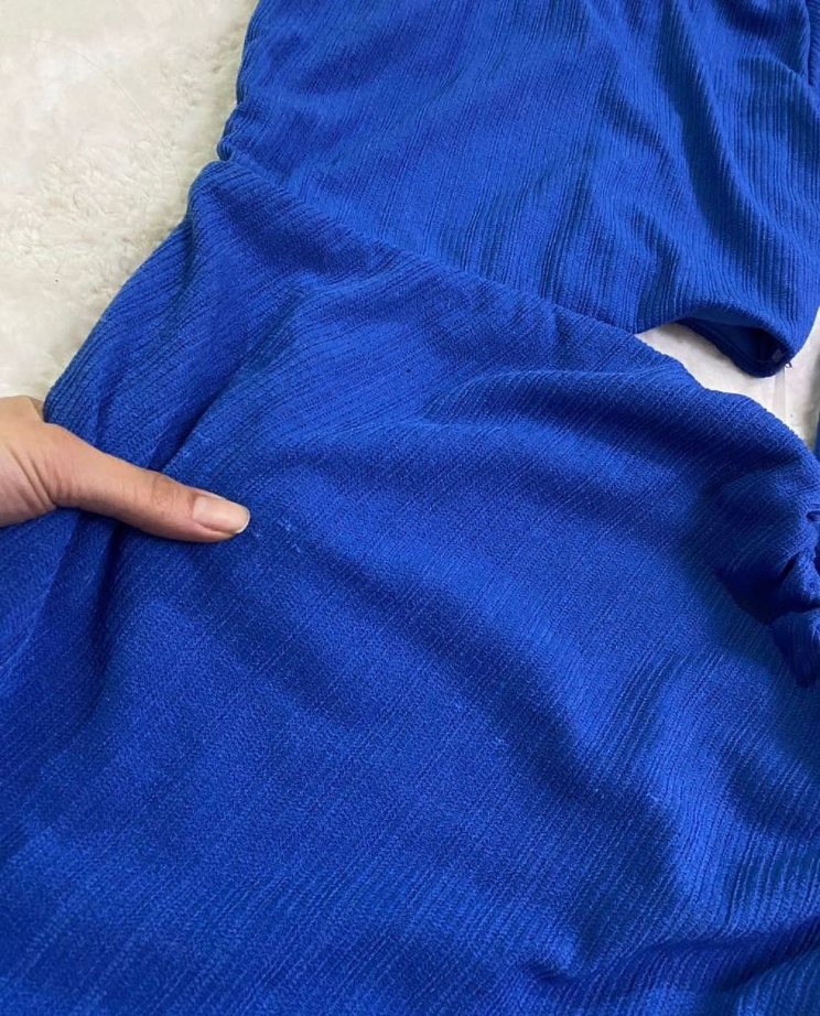 dekolteli tek kol elbise - Görsel 2