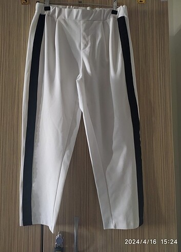 38 Beden Bilek boy Kısa beyaz pantolon 