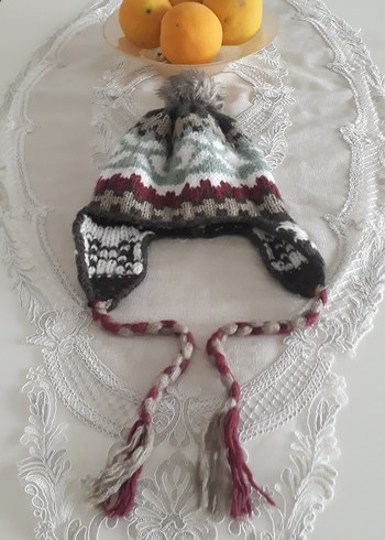 Çok Renkli Nakışlı Örgu yetiskinBere - Görsel 2