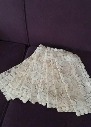 Dantel İşlemeli Kare Dekoratif Örtü - Görsel 5