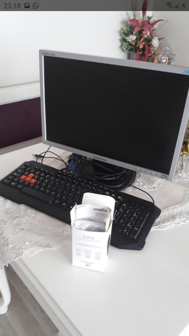 Beyaz Samsung Masaüstü Bilgisayar Seti - Görsel 5