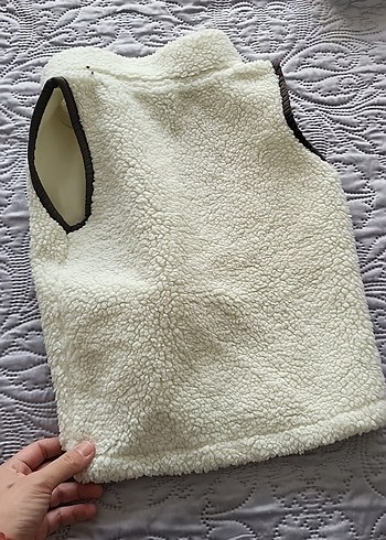 Kız Çocuk Beyaz Kürklü Yelek - Görsel 2