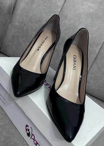 Diğer Kadın Siyah Rugan Kalın Topuklu Stiletto