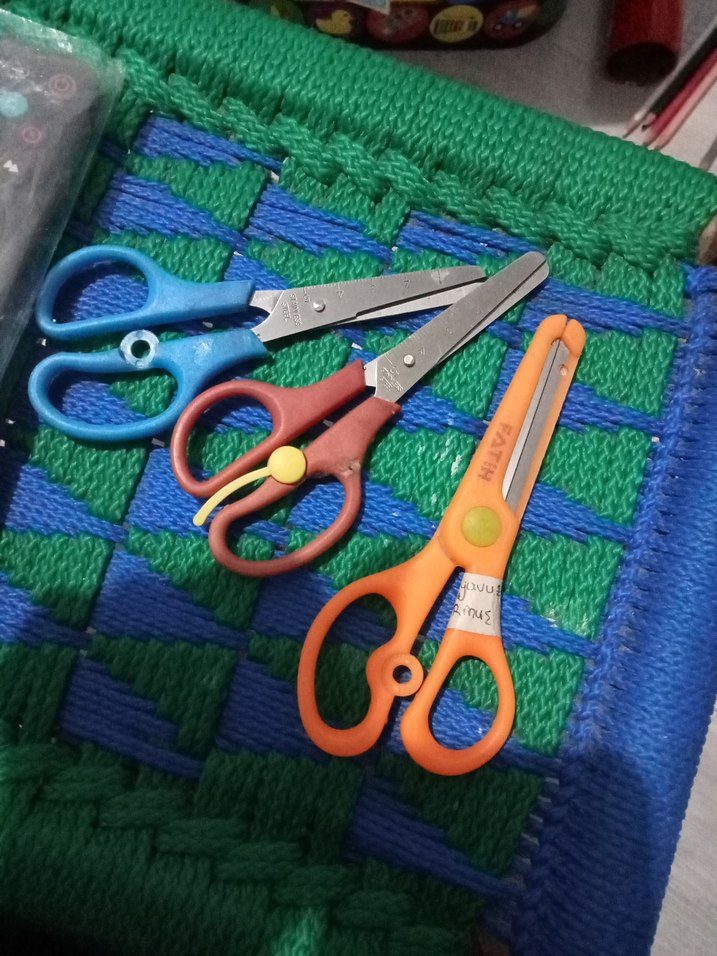 Renkli Okul Makasları Seti - Görsel 2