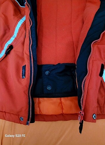 11-12 Yaş Beden kırmızı Renk Lc waikiki kayak montu