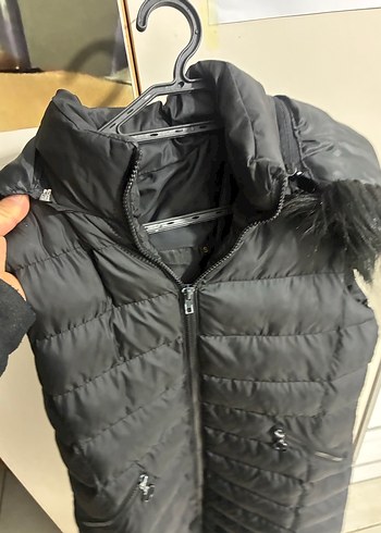 Siyah Kürklü Midi Kadın Yelek - Görsel 3