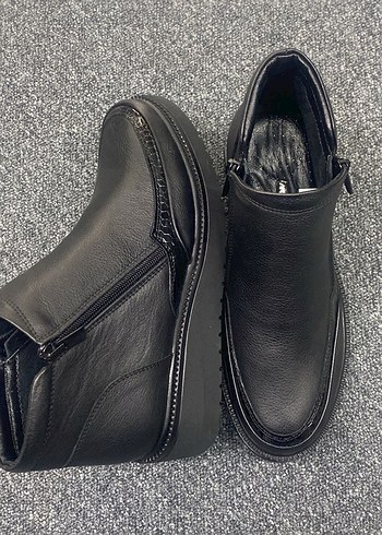 Siyah Kadın Dolgu Topuklu Fermuarlı Bot - Görsel 2