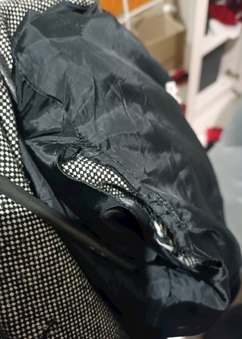 Düğmeli gri kaban - Görsel 7