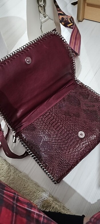 Bordo çants - Görsel 3