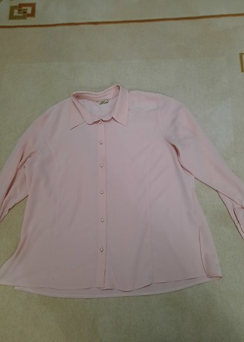 Pembe Düğmeli Kadın Gömlek - Görsel 2