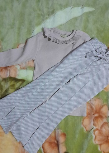 Kız Çocuk Gri Uzun Kollu Fırfırlı Bluz - Görsel 4